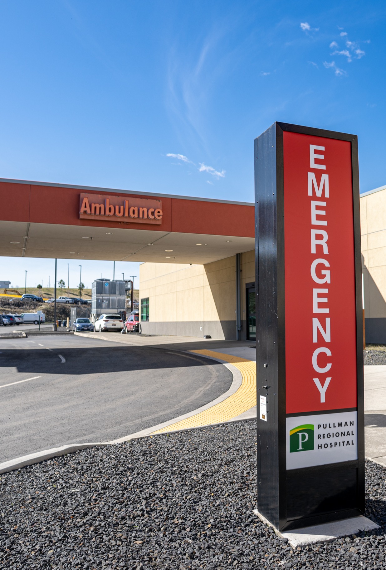 Emergency room and exterior - Pullman Hospital-35-1