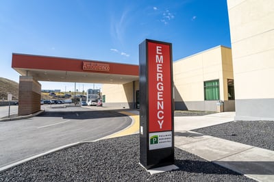 Emergency room and exterior - Pullman Hospital-35-1