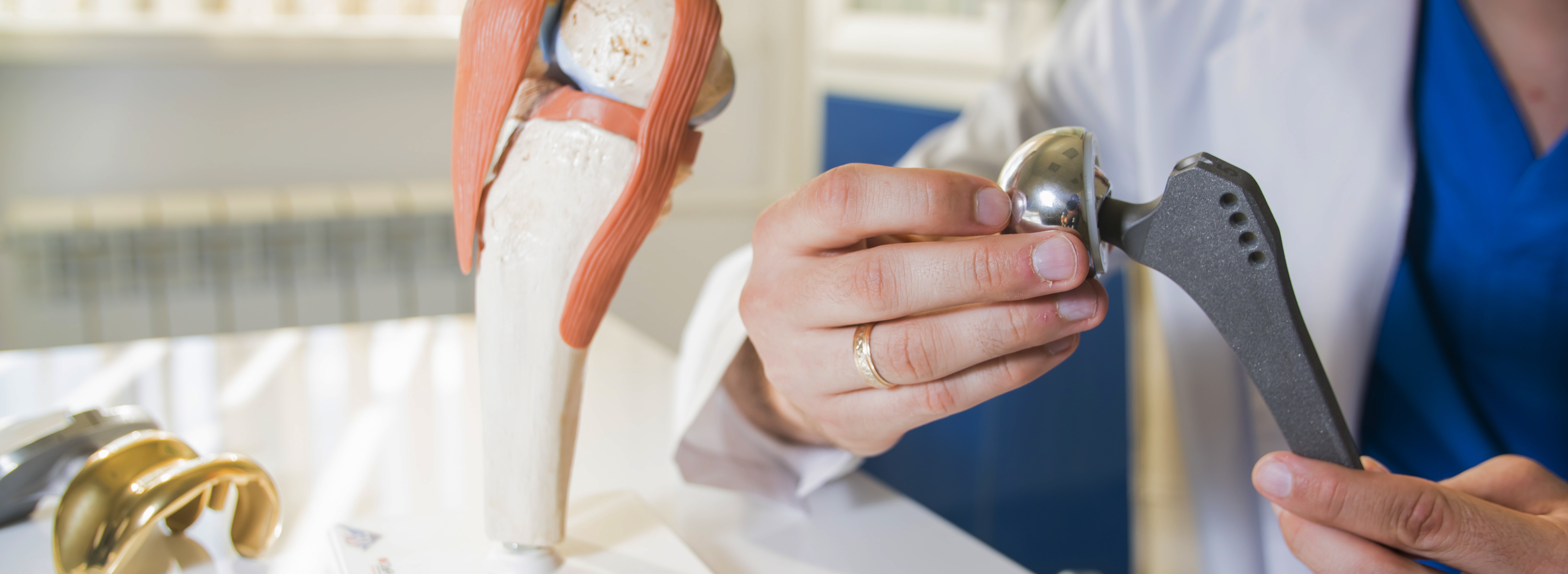 Joint Replacement Doctor