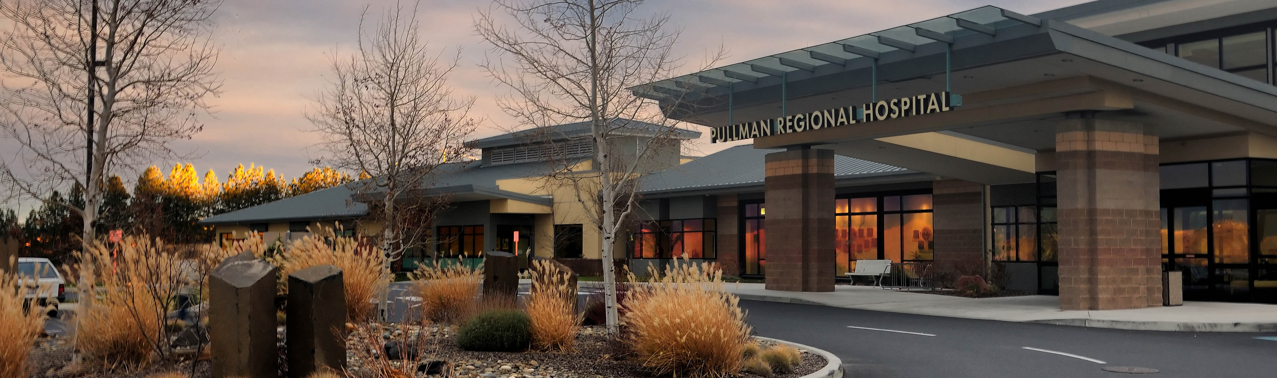 Pullman Regional Hospital - high-res-Entrance cropped